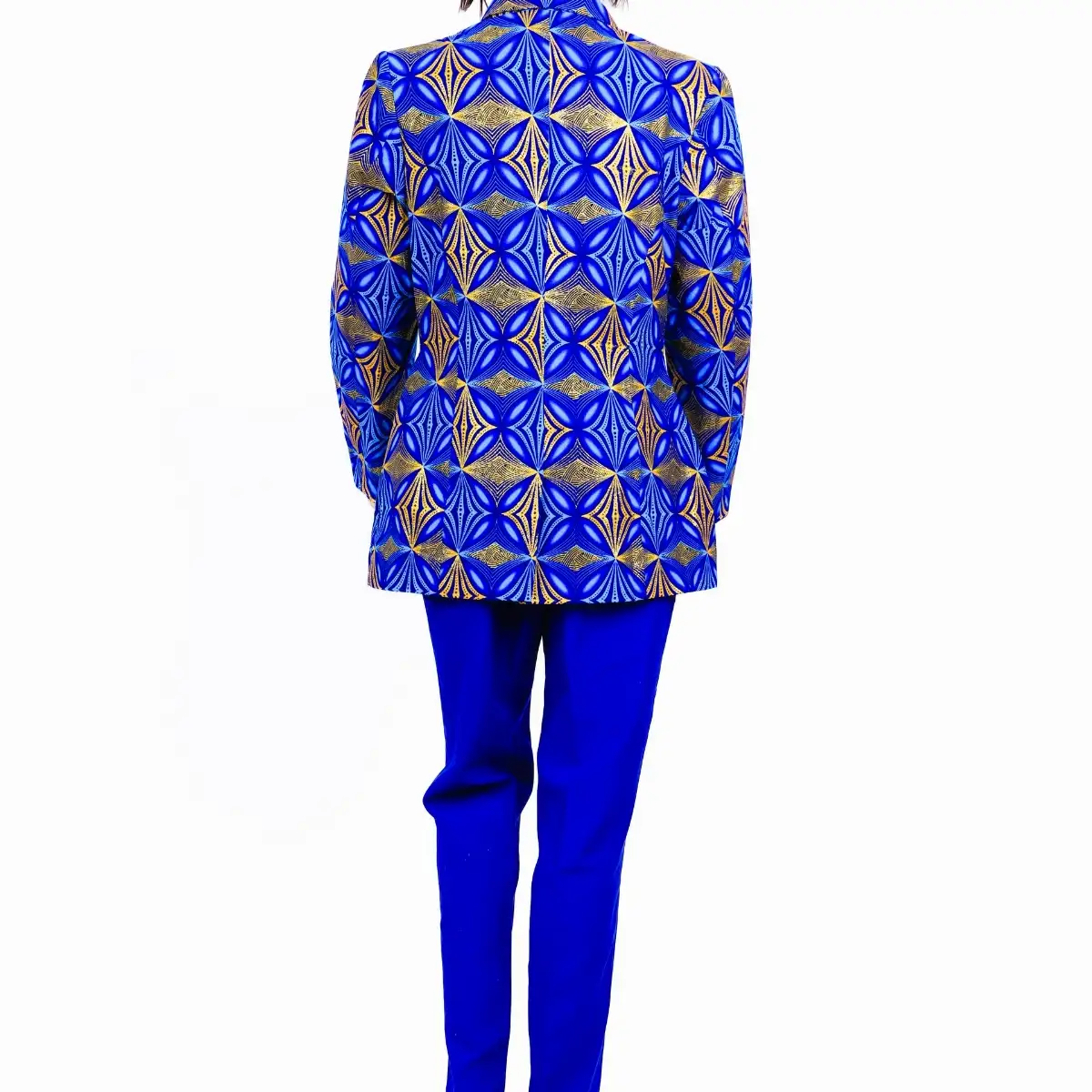 Tailleur bleu électrique