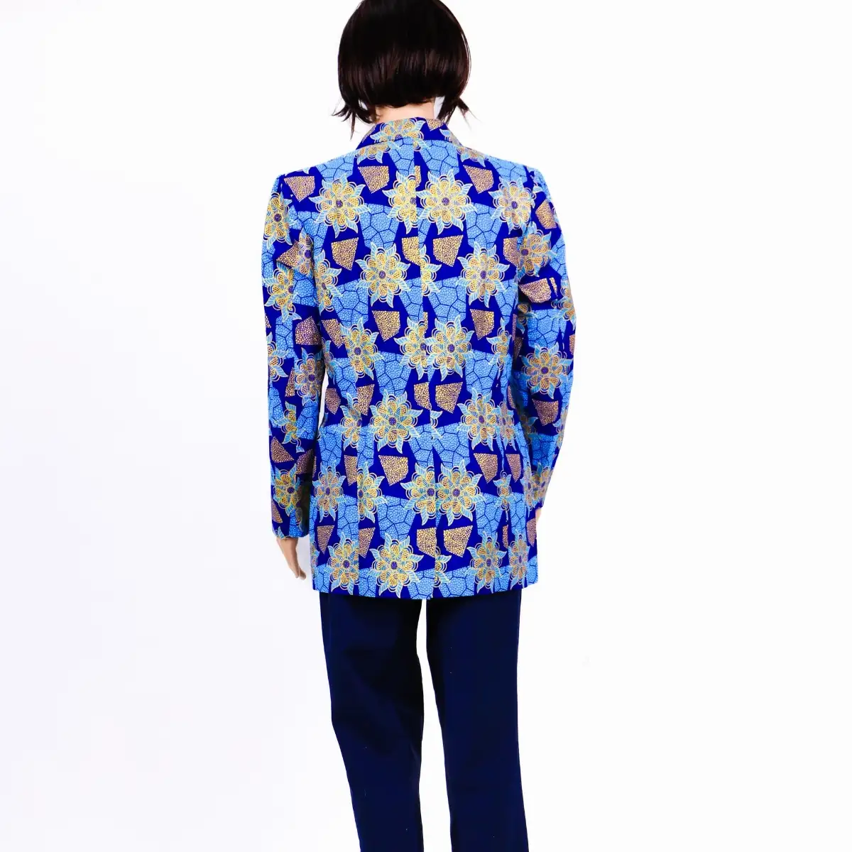 Veste à motifs bleus