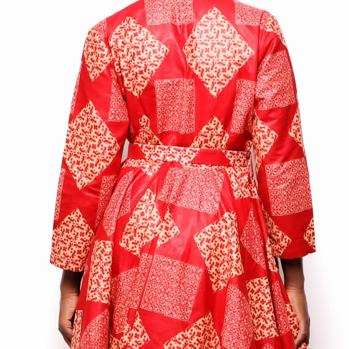 Robe à volants en wax imprimé