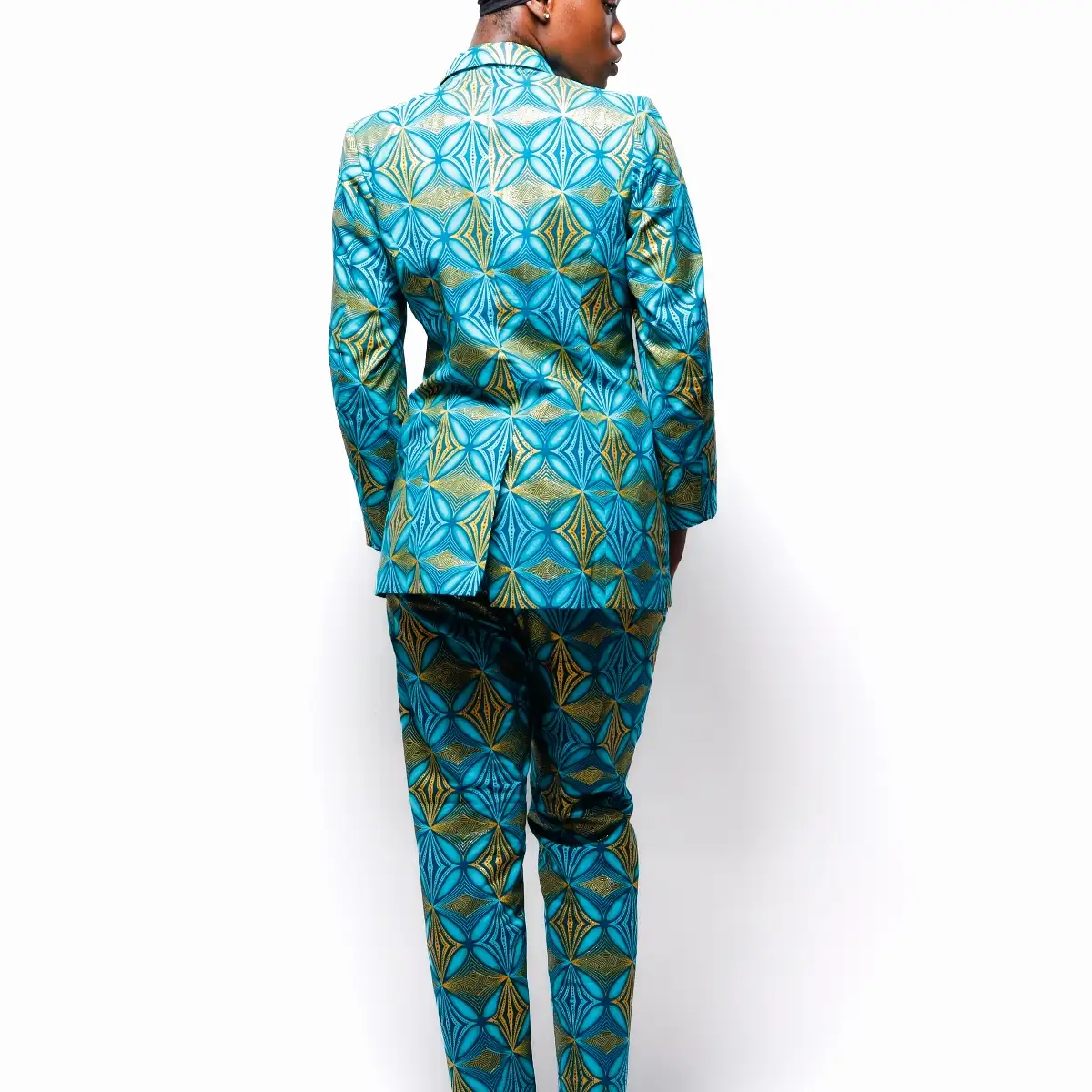 Tailleur Élégance turquoise en wax - sur mesure