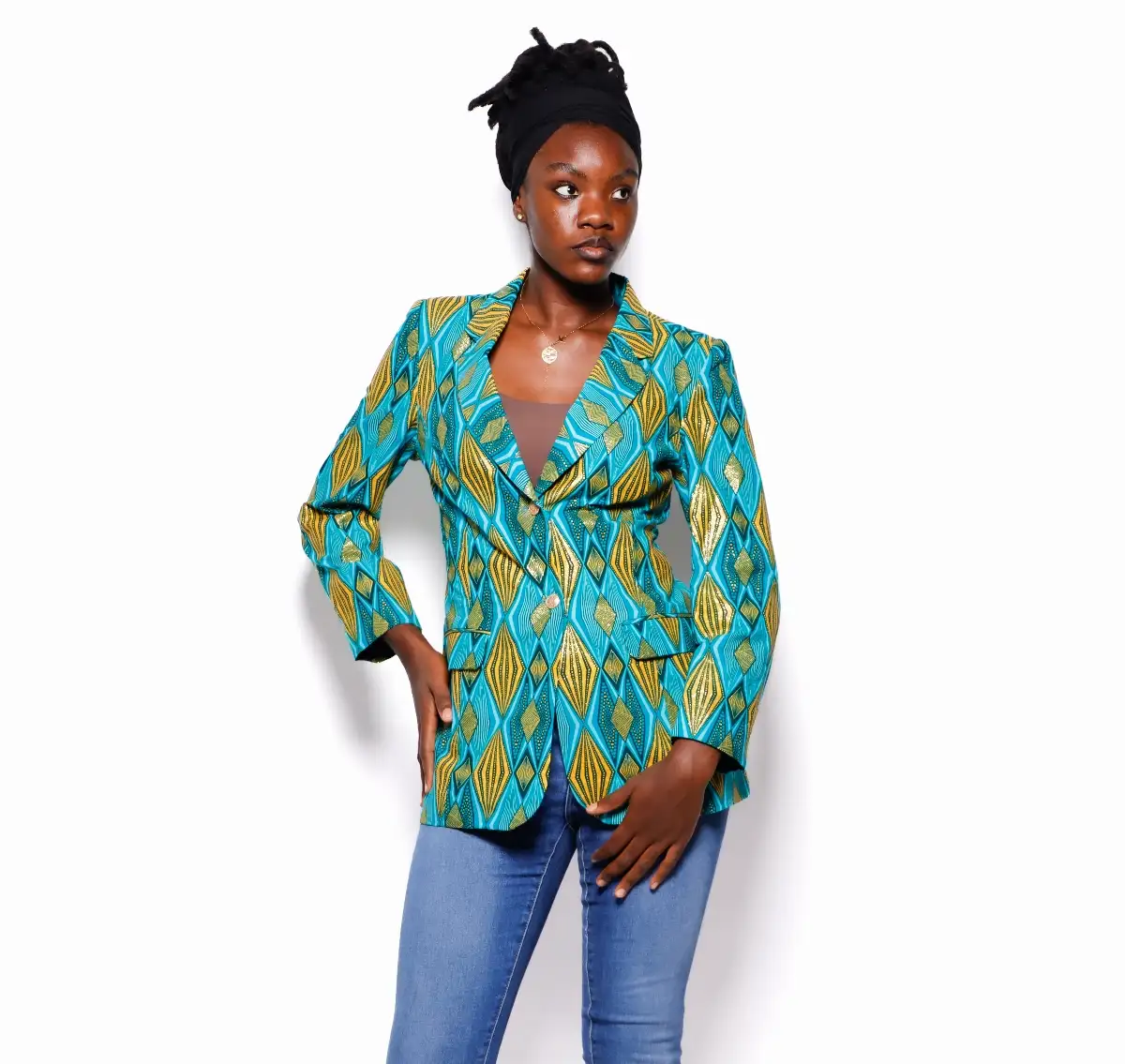 Veste turquoise aux motifs losanges & or en wax